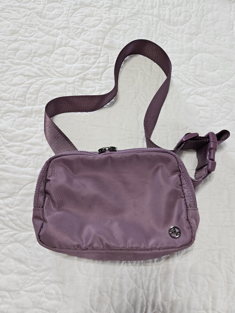 Compact Mauve Crossbody Bag - Lightweight Everyday Shoulder Bag